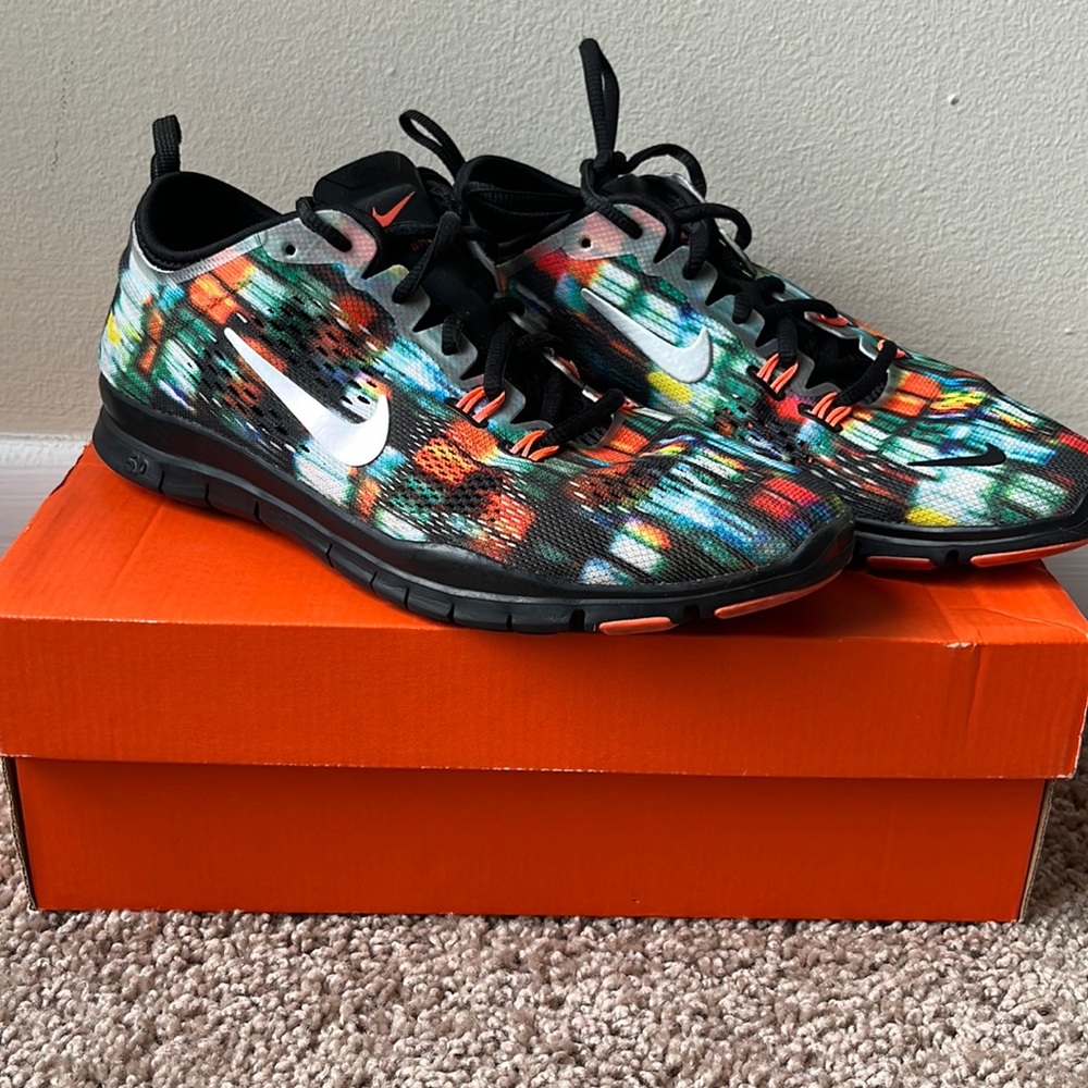 Nike